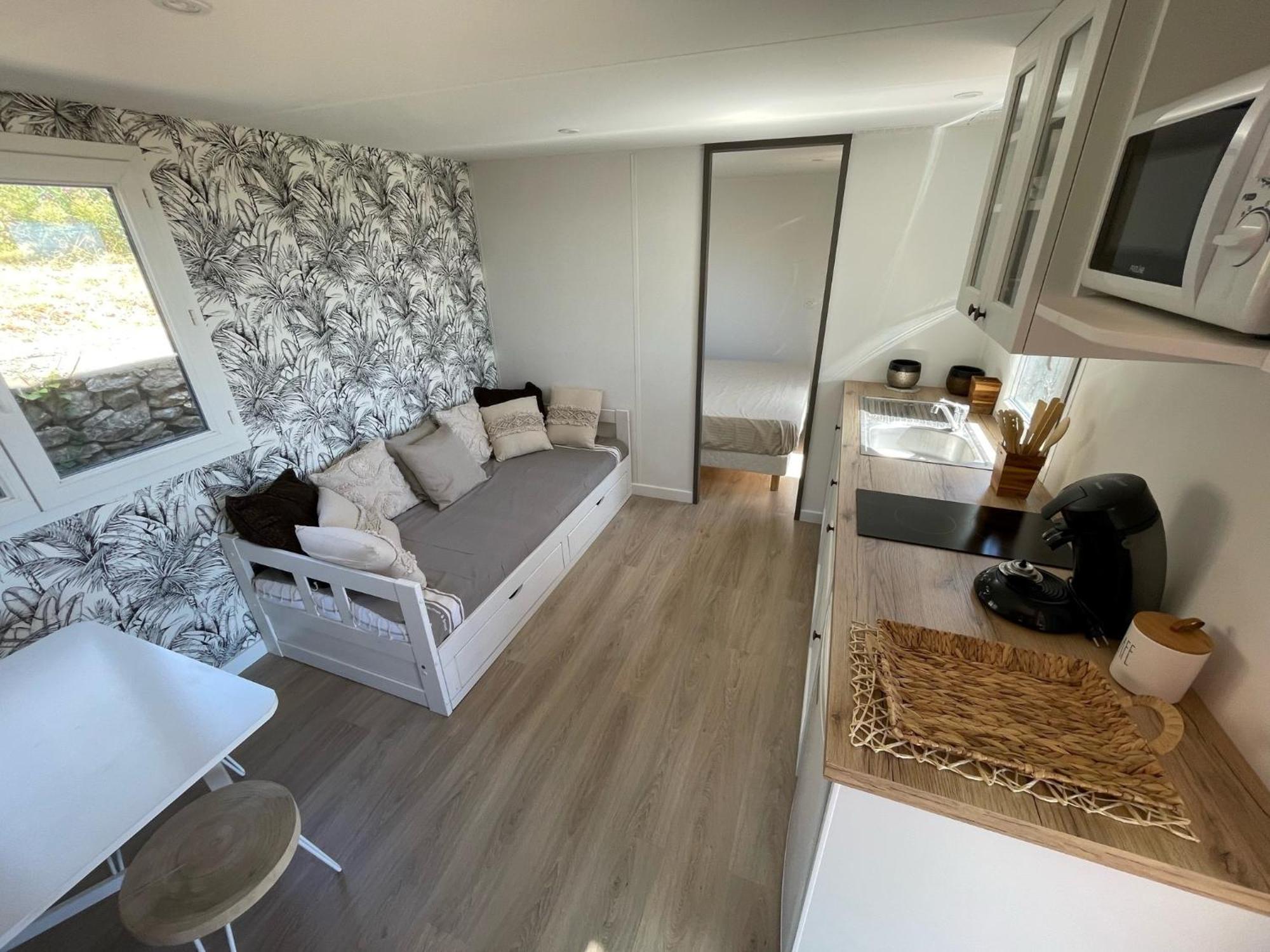 Mobil-Home En Pleine Nature A 3 Mins Du Lac Du Salagou Avec Vue Panoramique Lacoste  Zewnętrze zdjęcie
